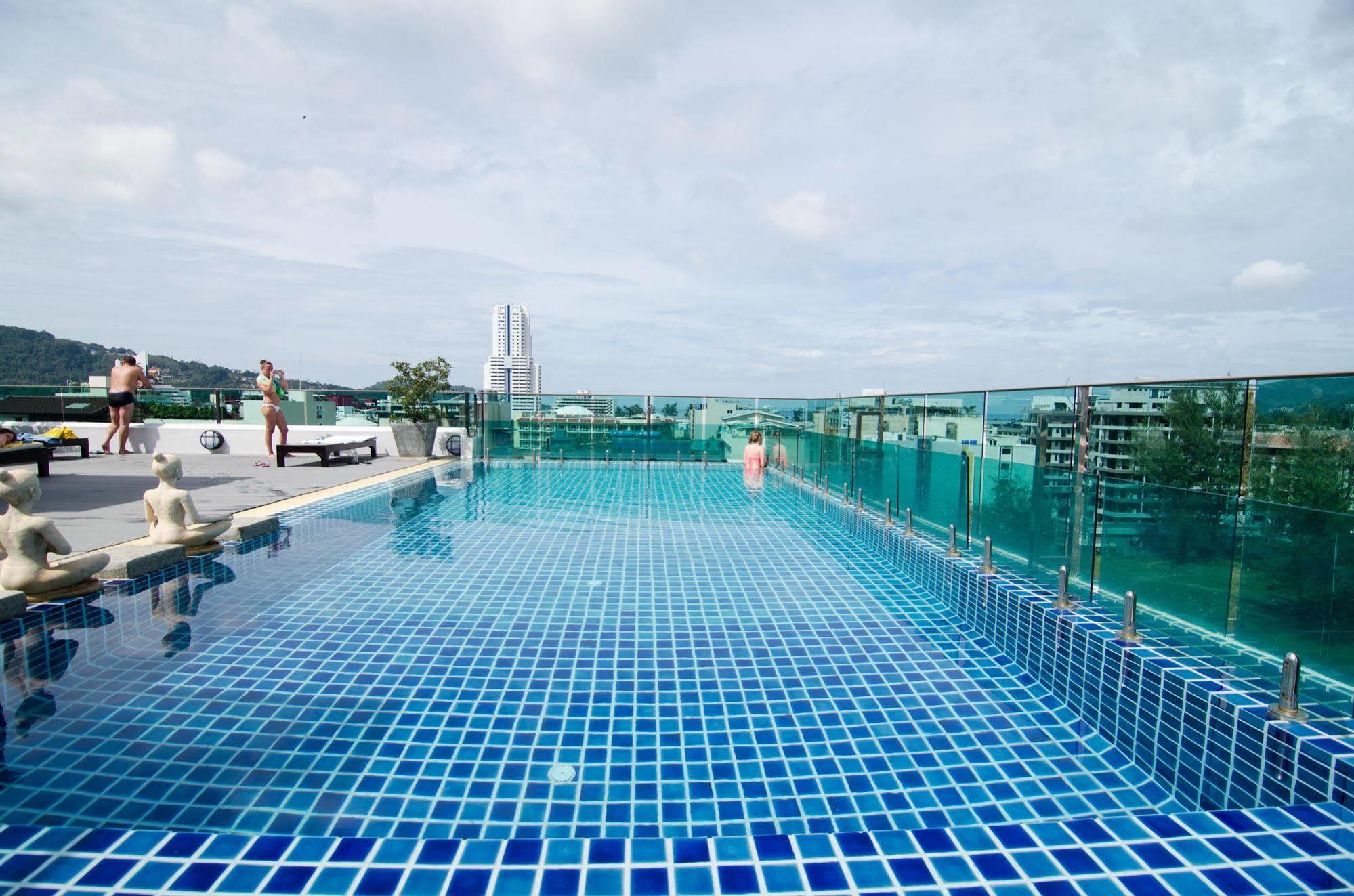 Mirage Express Patong Phuket Hotel Exterior photo